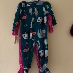 Girls 2 - piece Christmas pajamas set